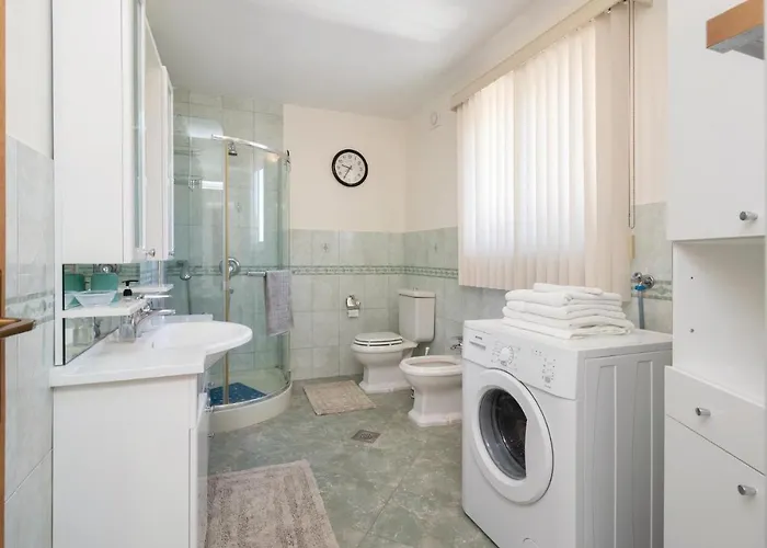 Lvii Apartment