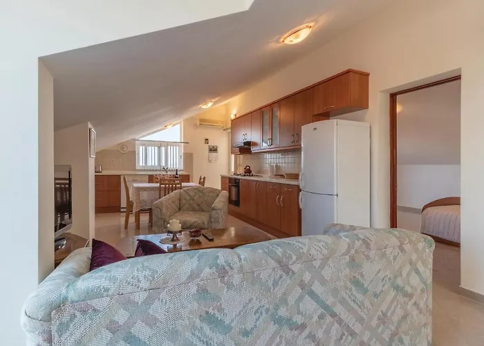 Apartament Lvii *